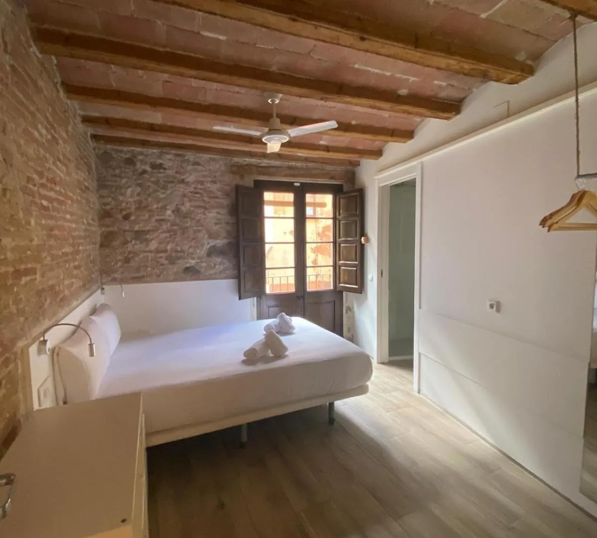 Barcelona Classic Palau Apartments